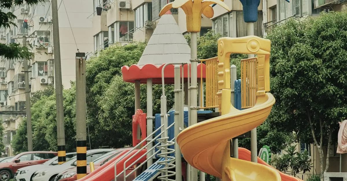 Équipements essentiels pour une Mega Fun Zone en extérieur
